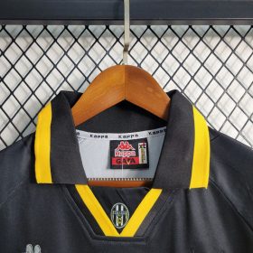 Juventus 1996/97 Away Retro Jersey - Image 7