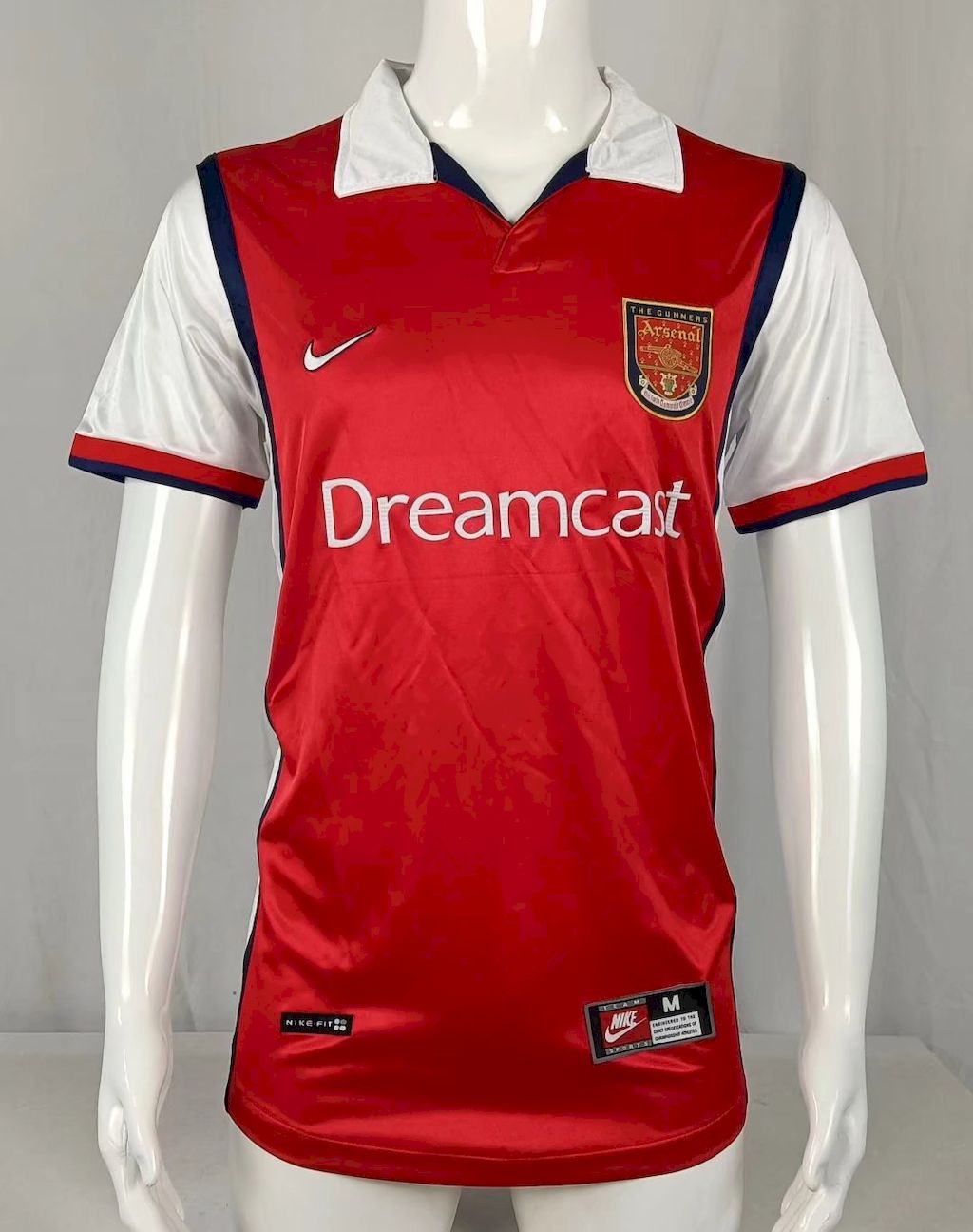 2024091616342147.jpg Retro Arsenal 1999/00 Home Jersey - Image 1