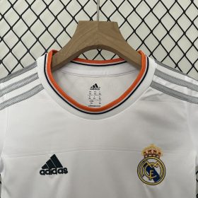 Retro Real Madrid 2013/14 Home Kids Kit - Image 4