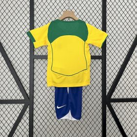 Retro Brazil 2004 home Kids Kit - Image 2