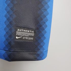 Retro Inter Milan 2010/11 Home Jersey - Image 6