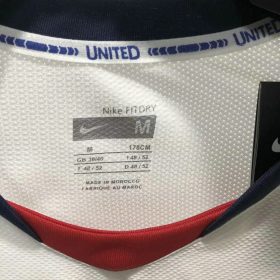 Retro Manchester United 2008/09 Away Long Sleeve Jersey - Image 4