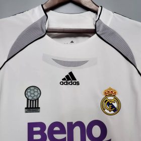Retro Real Madrid 2006/07 Home Long Sleeve Jersey - Image 2