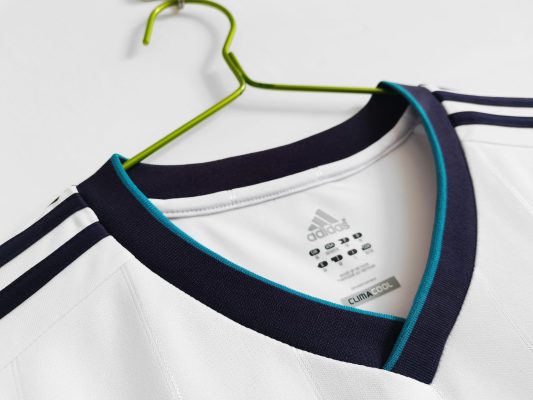 Retro Real Madrid 2012/13 Home Jersey - Image 3