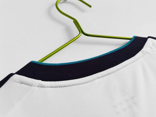 Retro Real Madrid 2012/13 Home Jersey - Image 8