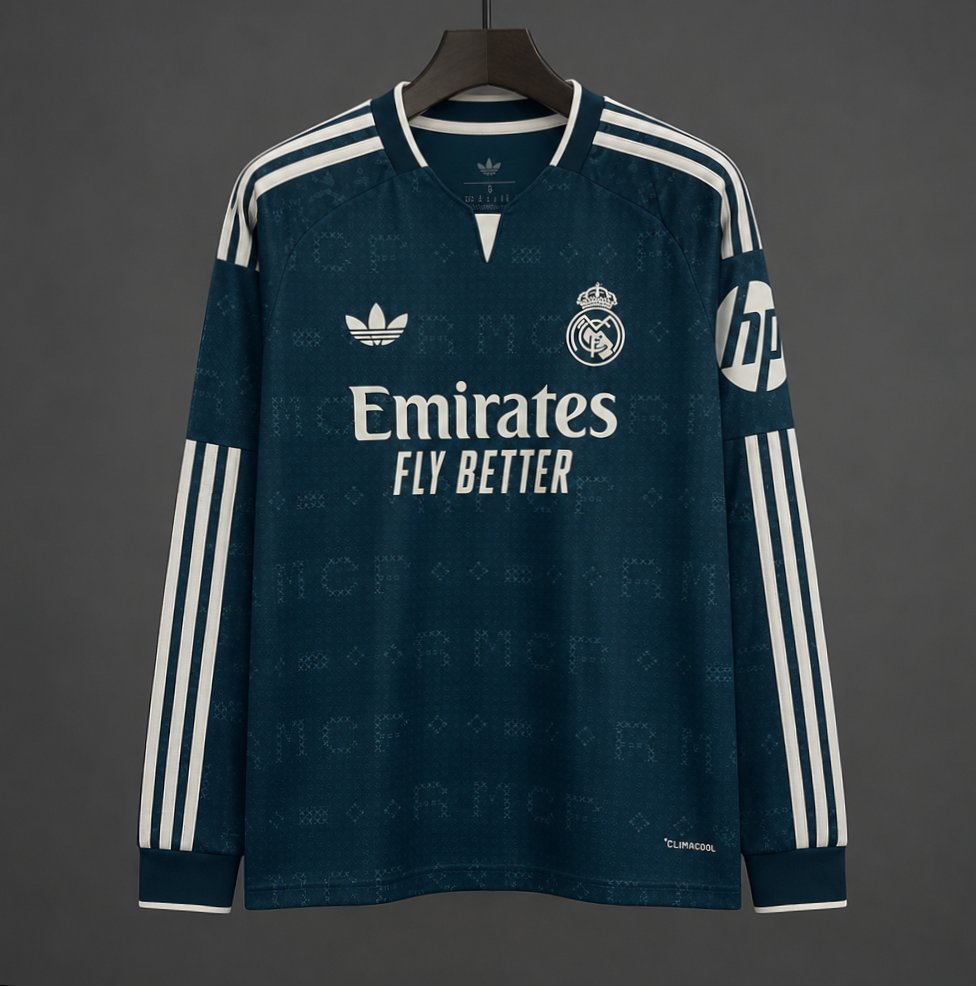 af8e47cd9b62f5b3acca985e Mens Real Madrid 2026/27 Away Long Sleeve Jersey - Image 1