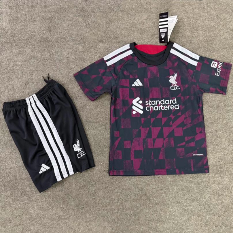 ScreenShot_2026-09-05_161546_989 Kids Liverpool 2026/27 third Kit - Image 1